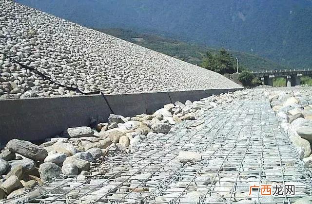 水利工程等级怎么确定 水利水电工程的永久性水工建筑物的级别