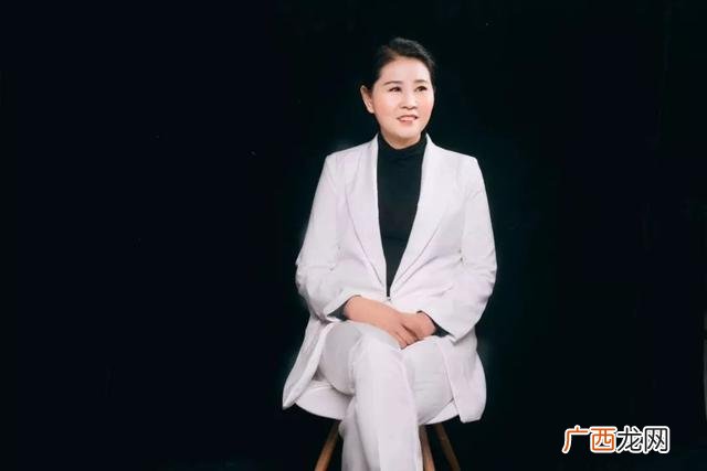 50岁创业成功的名人,创业成功的名人案例1000字