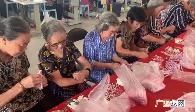 全国组装笔手工活厂里外发,手工加工圆珠笔外发组装