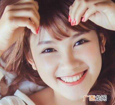 打动人心爱情表白句子，帮你感动她的心
