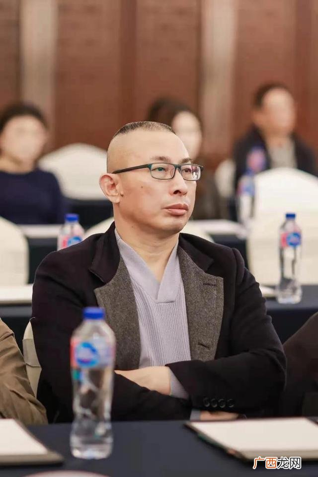 优秀企业家个人先进事迹 优秀创业者事迹材料
