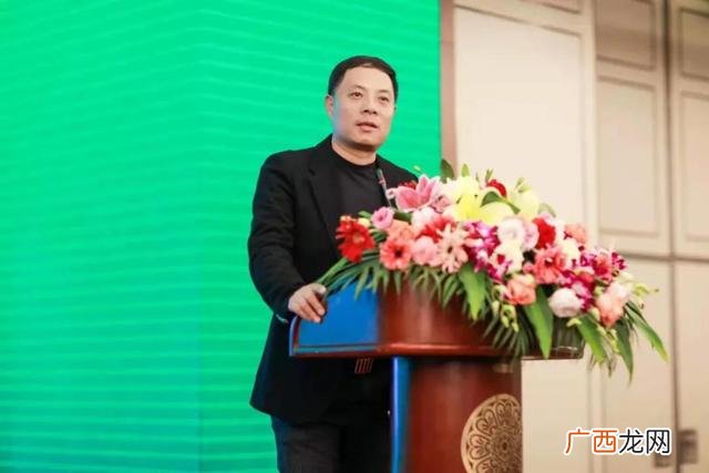 优秀企业家个人先进事迹 优秀创业者事迹材料