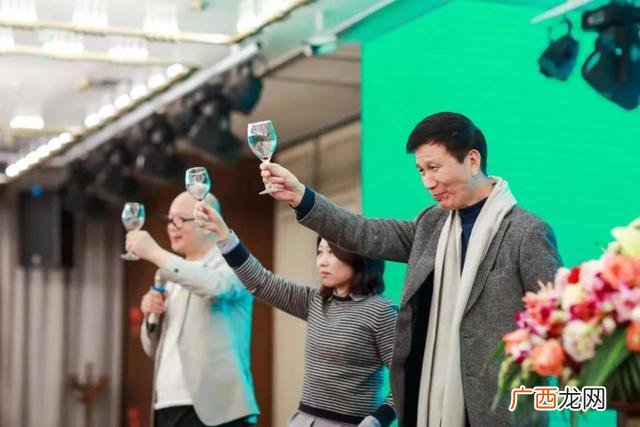 优秀企业家个人先进事迹 优秀创业者事迹材料