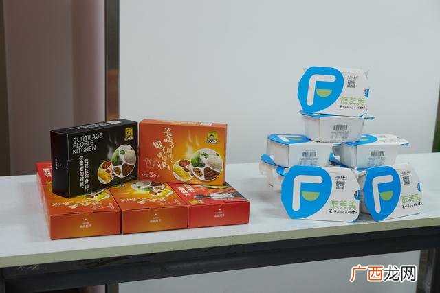 智能盒饭自动售货机,自动售饭机器