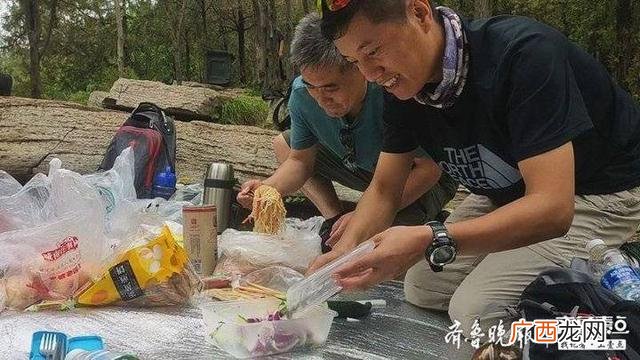 旅行是为了更好的工作的句子,边工作边旅行的说说