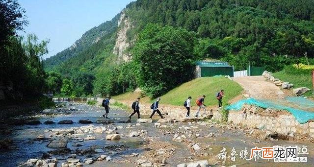 旅行是为了更好的工作的句子,边工作边旅行的说说