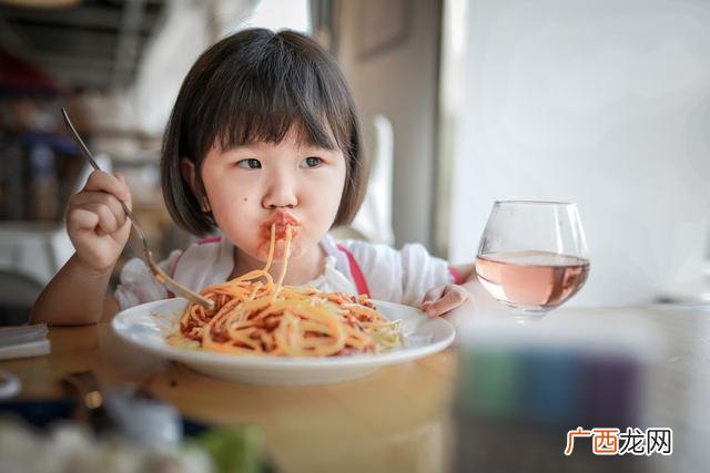 开个小饭馆需要办什么 创业开餐馆