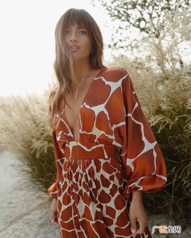 一线品牌内衣有哪些牌子,多姿多彩内衣什么价位