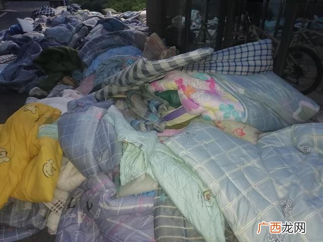 正规的旧衣服回收公司 收来的旧衣服卖给谁