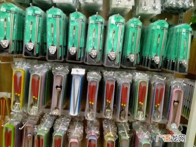 2元店利润有多大,好多宝两元超市赚钱吗