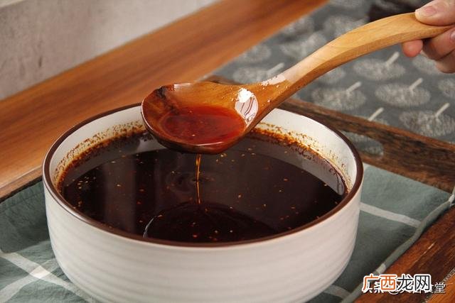 家庭辣椒油简单做法,辣椒面怎么做辣椒油