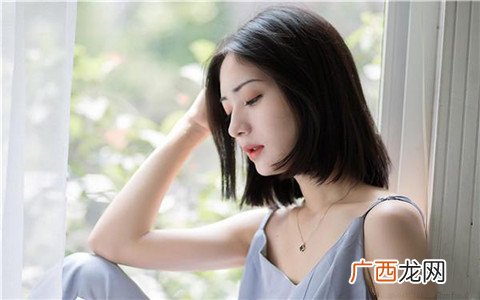惹女孩子生气了，怎么说话哄她开心