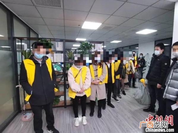 微信一天赚500元,手机自动一天赚500是真的吗-