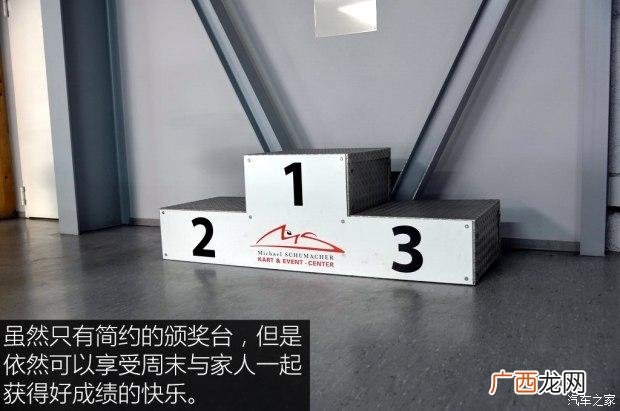 卡丁车装修 室内卡丁车游乐场装修