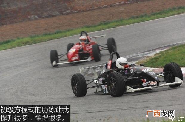 卡丁车装修 室内卡丁车游乐场装修