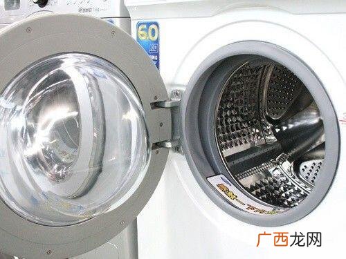 滚筒洗衣机一次放多少 洗衣机洗衣服洗衣液用量