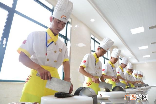 山东小吃培训哪家最好 济南餐饮创业平台学校