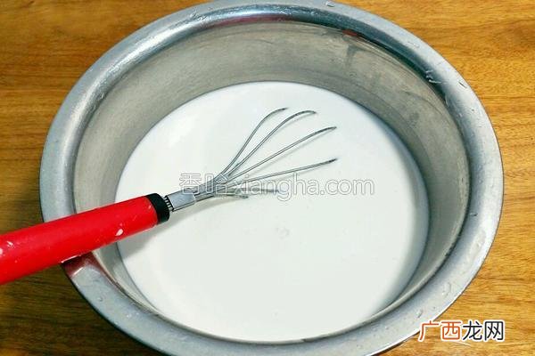 低价转让9成新肠粉机 小型自动肠粉机视频