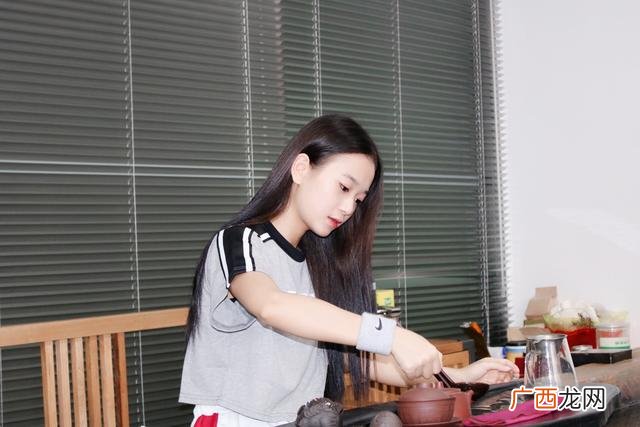 张曼如的创业故事 工厂创业故事