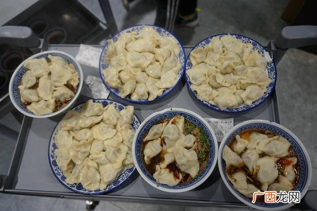 开饺子馆一年赚多少钱 饺子馆创业故事