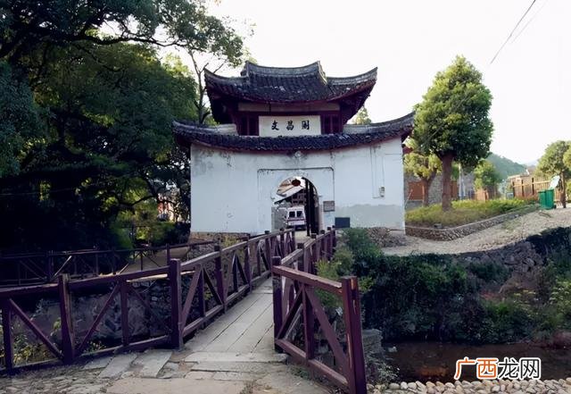 布衣传说电商创业园,婺源电商创业园