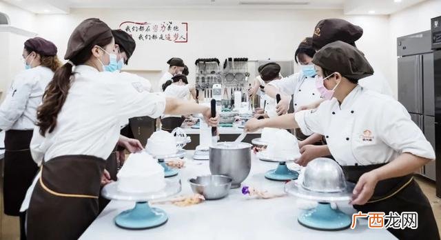 烘焙店创业理由,选择烘焙创业的理由
