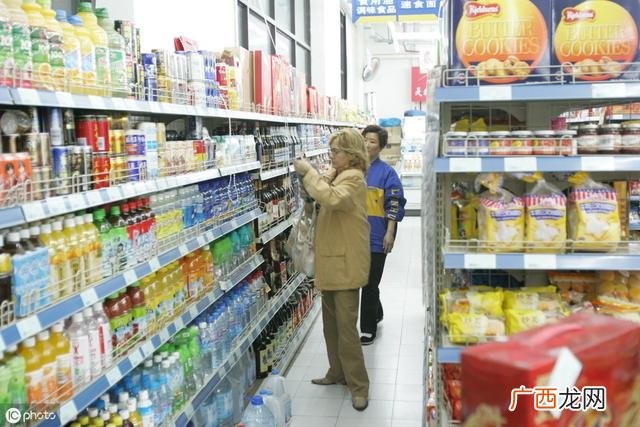 县城冷门暴利生意 小伙创业三年