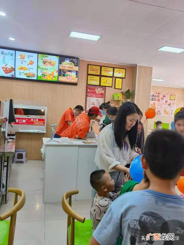 炸鸡店一般开在哪里比较好,开汉堡店选什么位置合适