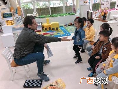 早教价位一般多少钱 深圳早教全托班收费标准