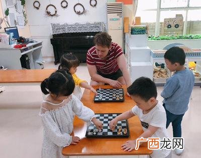 早教价位一般多少钱 深圳早教全托班收费标准