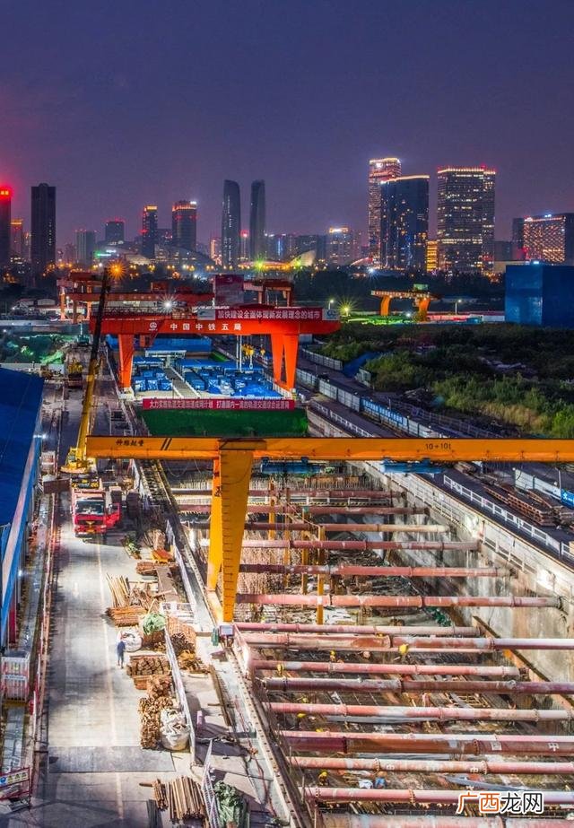犀浦到创业路,创业路到广州火车站