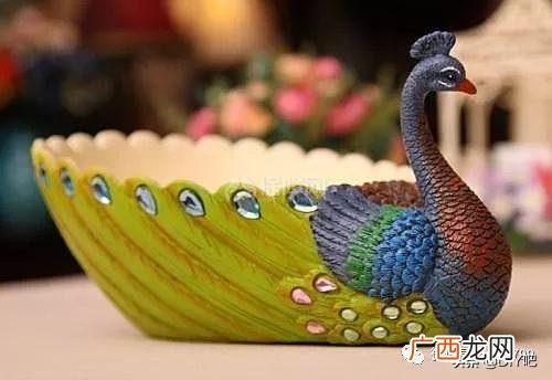 洗衣液桶改造花盆简单教程,洗衣液瓶改花盆的制作过程