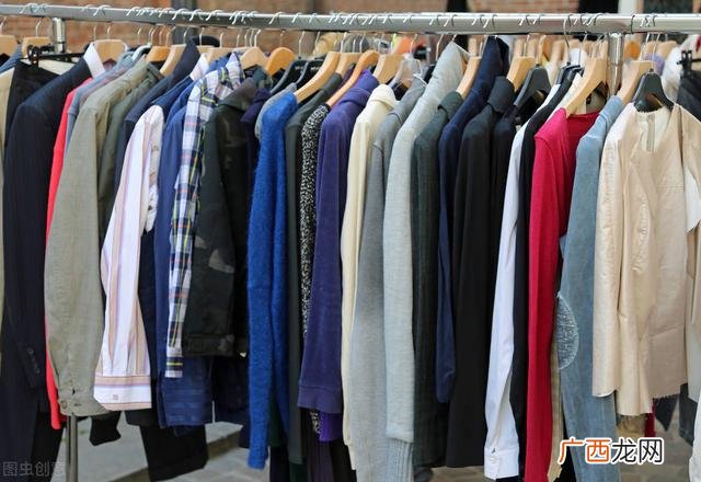 广东回收旧衣服价格表 广东回收旧衣服的厂家联系方式