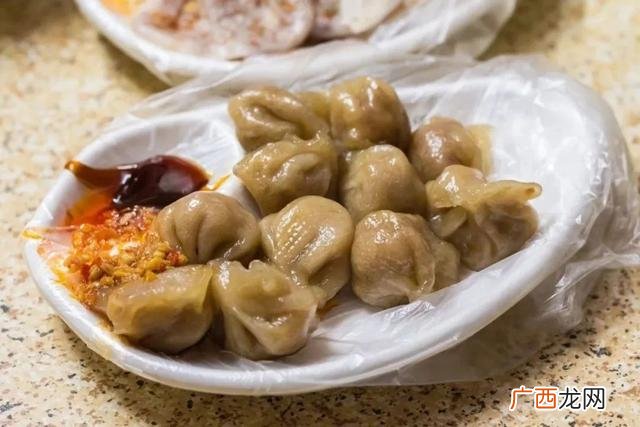 广州市最全的零食批发市场 特色零食批发一手货源