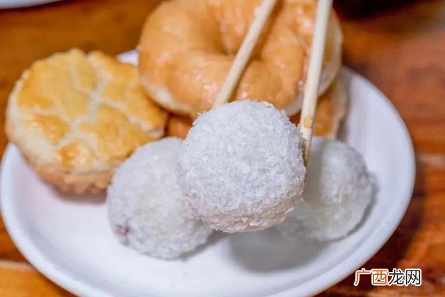 广州市最全的零食批发市场 特色零食批发一手货源