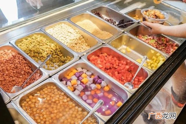 广州市最全的零食批发市场 特色零食批发一手货源