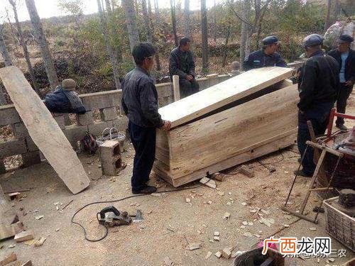 现在做什么挣钱 在家里可以做的手工