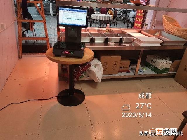 1个人可以开个卤菜店吗,卤肉店装修