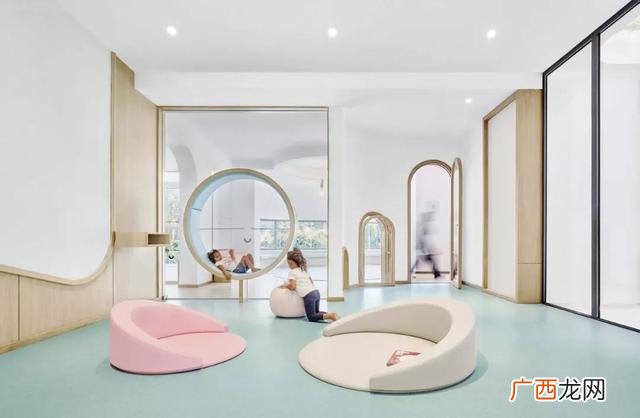 幼儿园小班社会教案,幼儿园各种各样的特色建筑主题说明