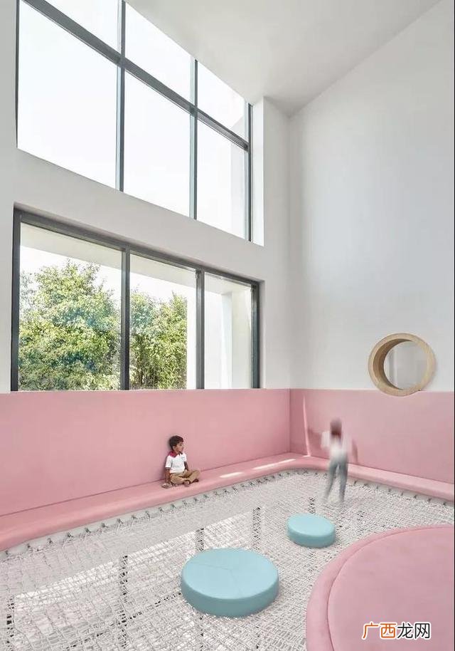 幼儿园小班社会教案,幼儿园各种各样的特色建筑主题说明