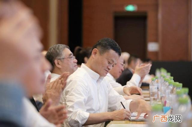激发用英语怎么说 创业者用英语怎么说呢