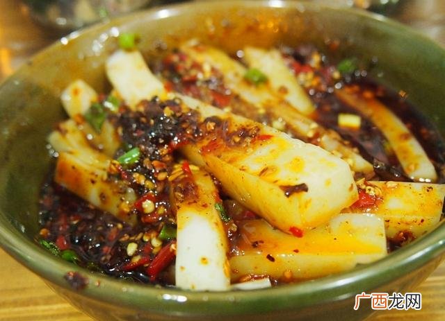 有什么特色的小吃好卖,小学门口卖什么小吃比较好