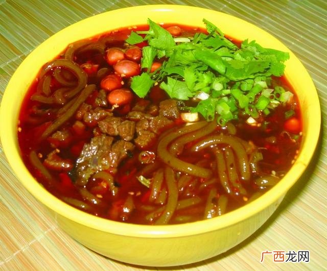 有什么特色的小吃好卖,小学门口卖什么小吃比较好