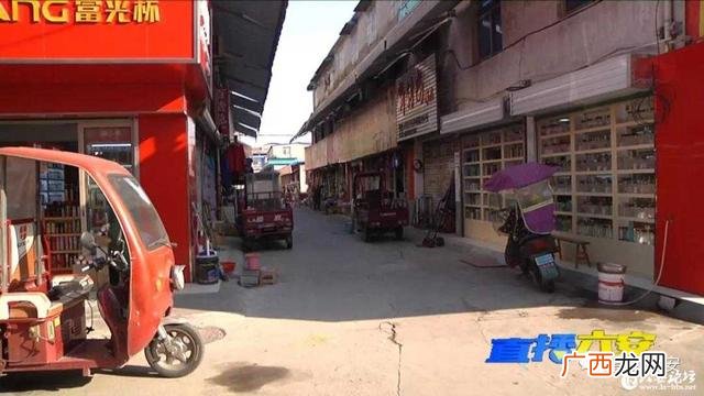 义乌小商品2元店货源批发在几区,义乌小商品批发市场2元店货源