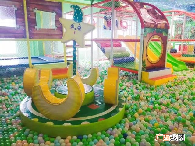 孩子去淘气堡玩多久合适,淘气堡安全须知