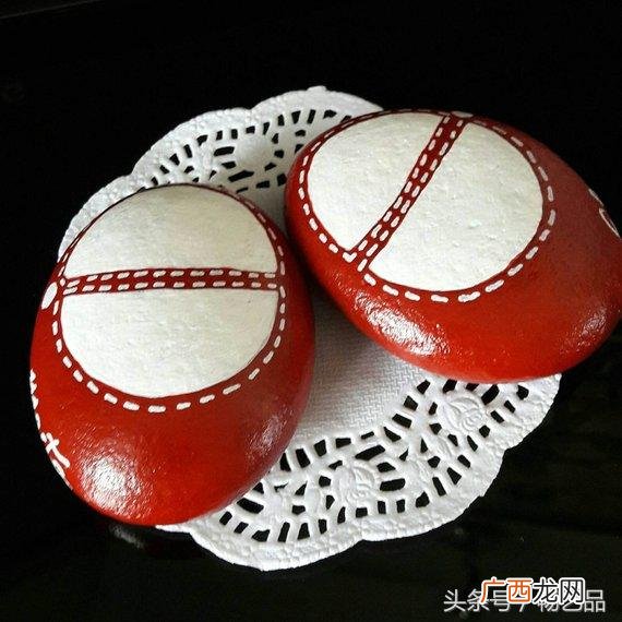 石头画图片大全 小黄人鹅卵石