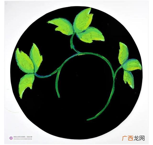 空间表现艺术作品100字 手工创意作品 小学生