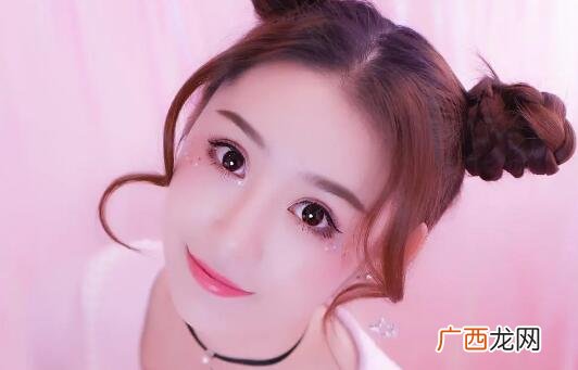 女生暗恋你才会说的话，她在暗示你可以追她了
