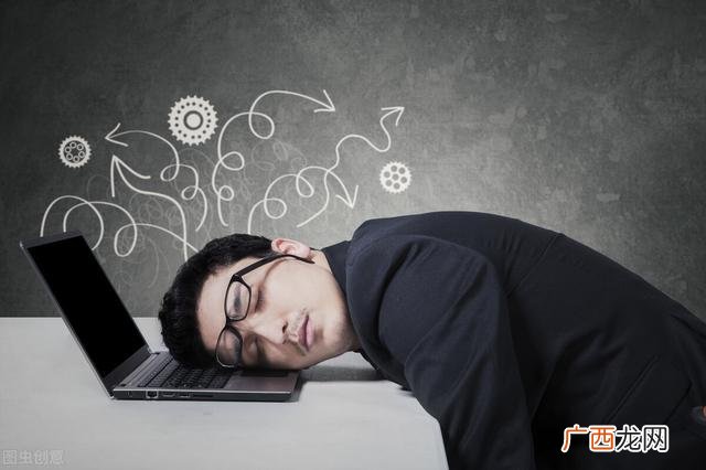 男友创业期很忽视我 男朋友创业很累怎么安慰