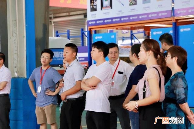 建材仓储式销售成功案例 不同地段不同租金的建材店创业案例分析